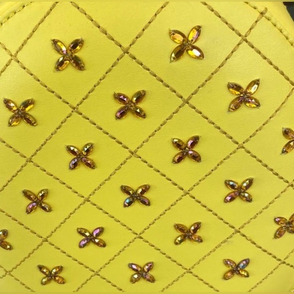 KATE SPADE “How Refreshing” Novelty Pineapple Crossbody - Picture 9 of 15